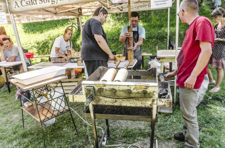 Nem maradnak le a focivébéről a gasztrokulturális napok résztvevői