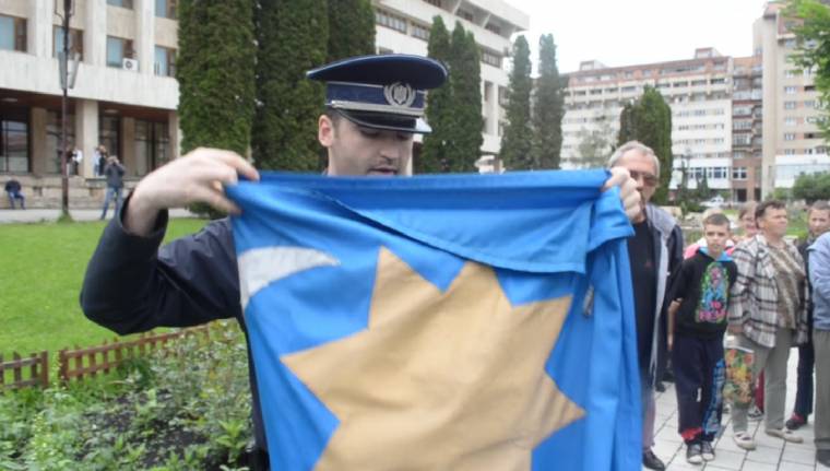 Pert nyert Tőke Ervin a csíki székelyzászló-ügyben