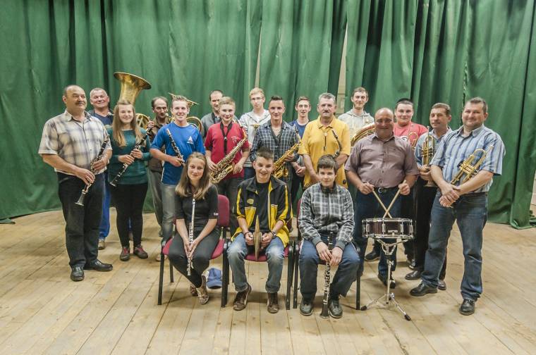 Az utánpótlásra is gondolnak a Csíkcsicsói Fúvószenekarban