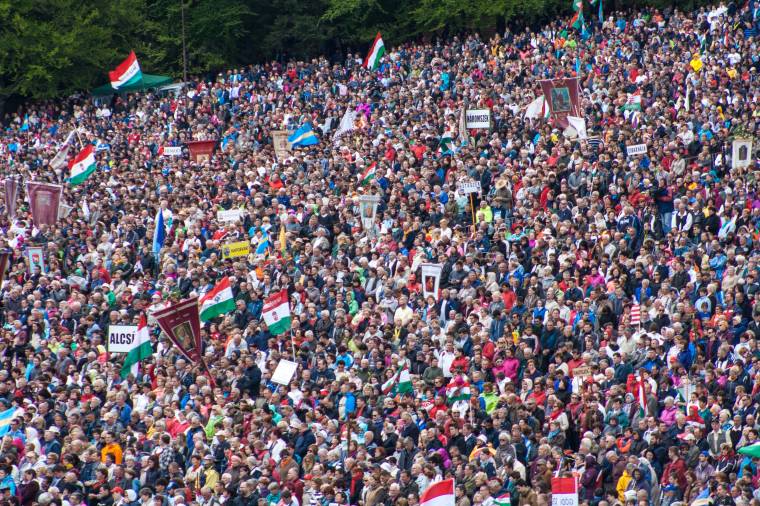 Támogatja a külügyminisztérium a csíksomlyói búcsú UNESCO világörökség-tagságát