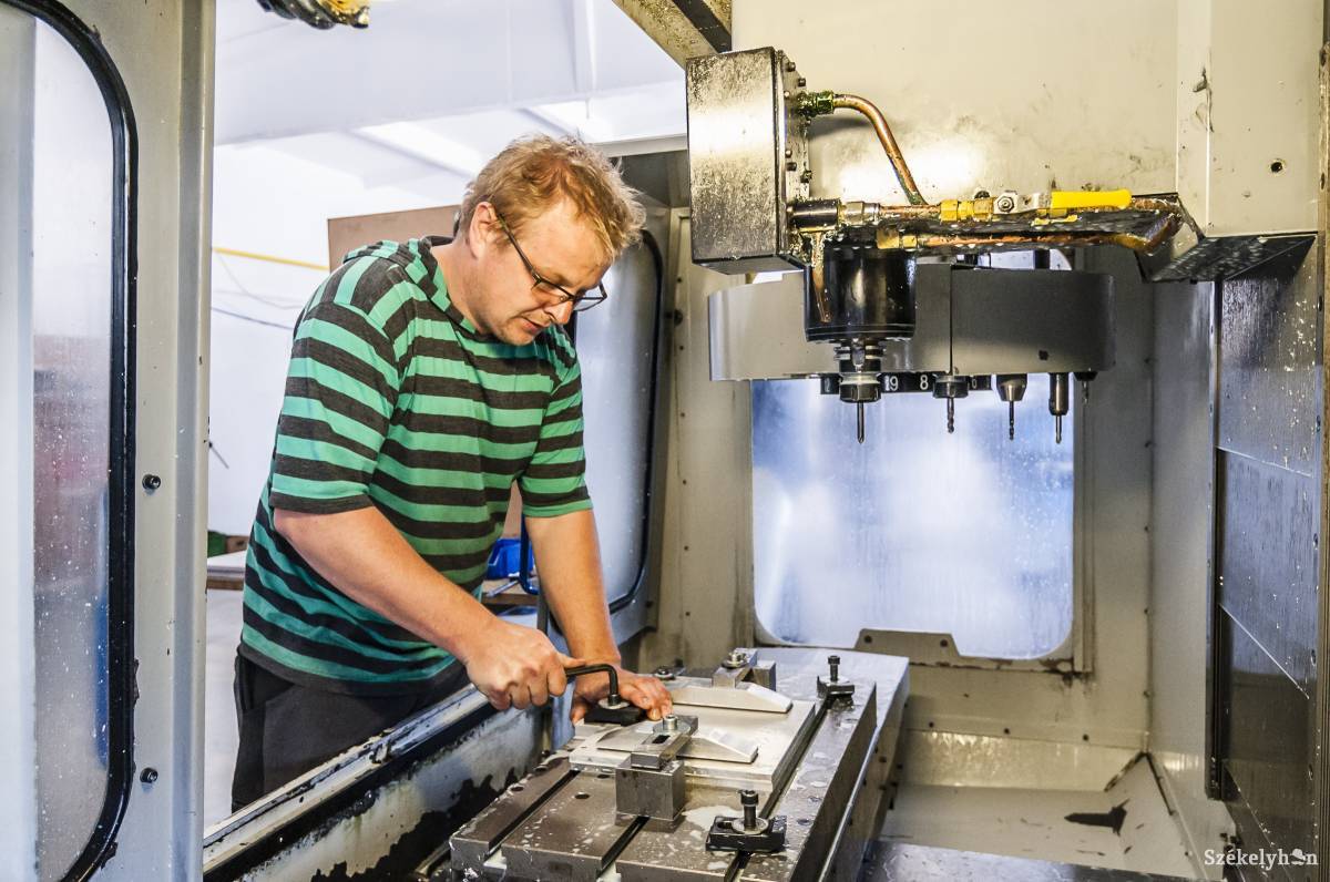 &bullet;  Fotó: Veres Nándor