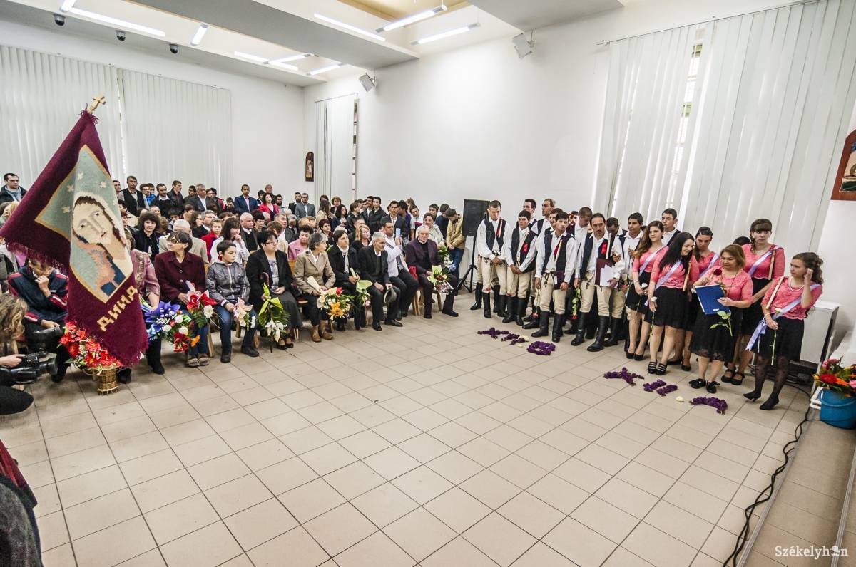 &bullet;  Fotó: Veres Nándor