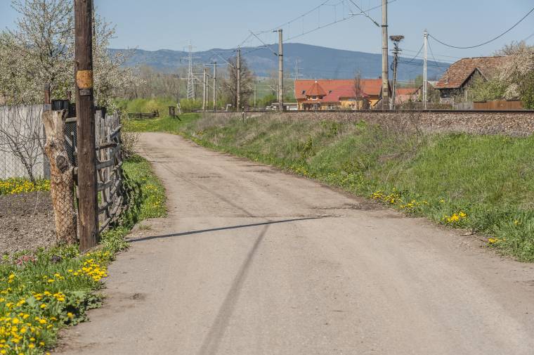 Közel húsz kilométernyi községi utat újítanak fel