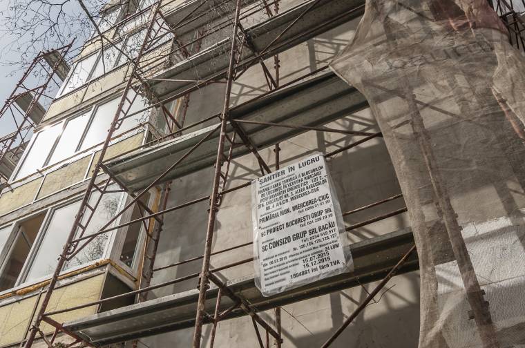 Bizonytalan a csíkszeredai tömbház-hőszigetelések befejezése