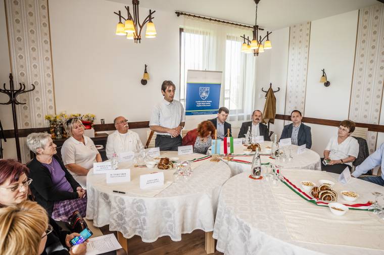 Szolnoki orvosok végeznek szűrővizsgálatokat Csíkszentimrén