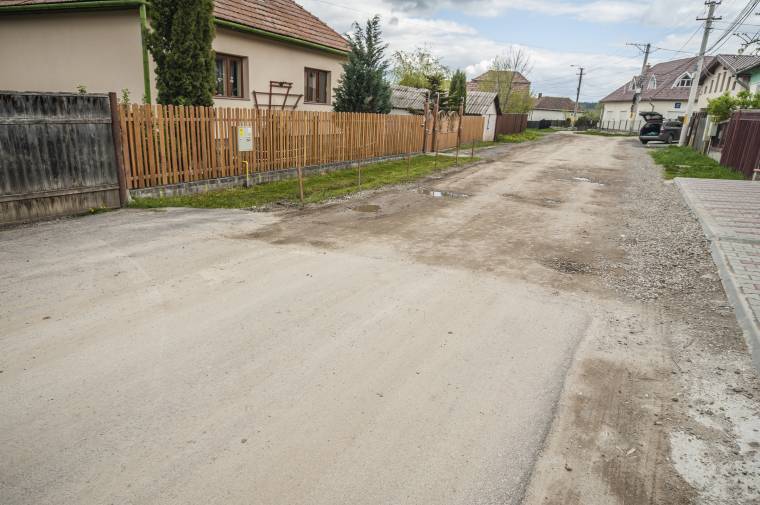 4,5 millióból aszfaltoznak Csíkszeredában
