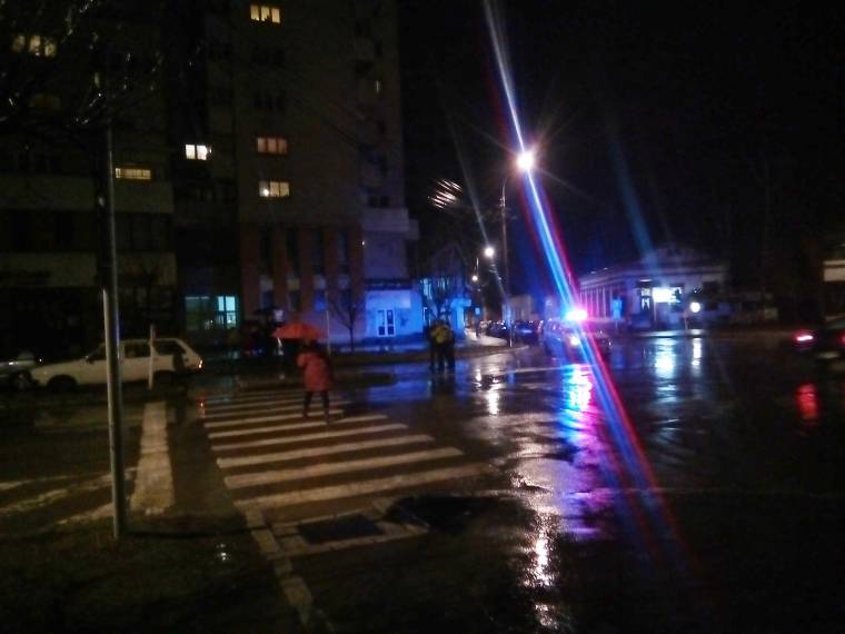 Gyalogátjárón gázolta el a nőket