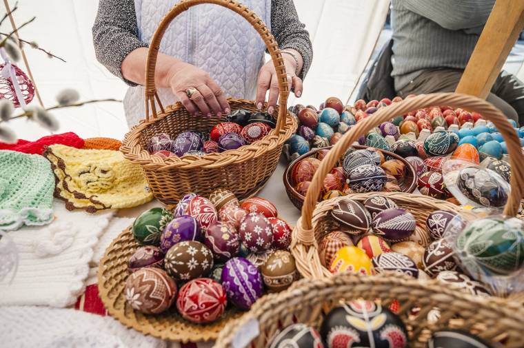 Vásáros hangulat Csíkszeredában