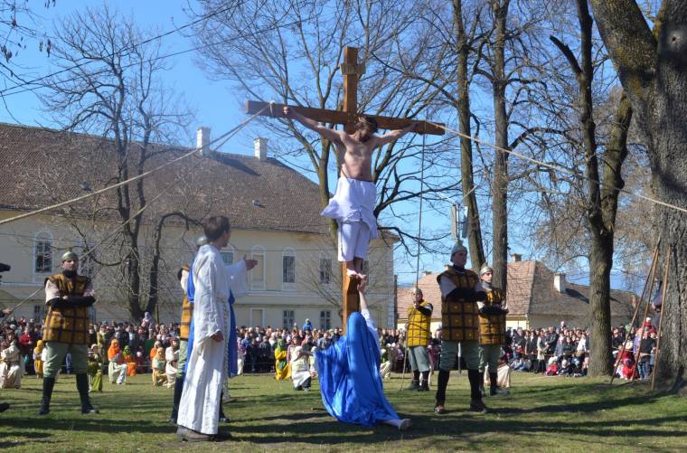Jézus kereszthalálának története Csíksomlyón