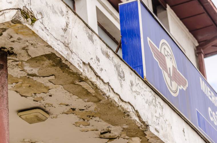 Lassú változások a csíkszeredai vasútállomáson