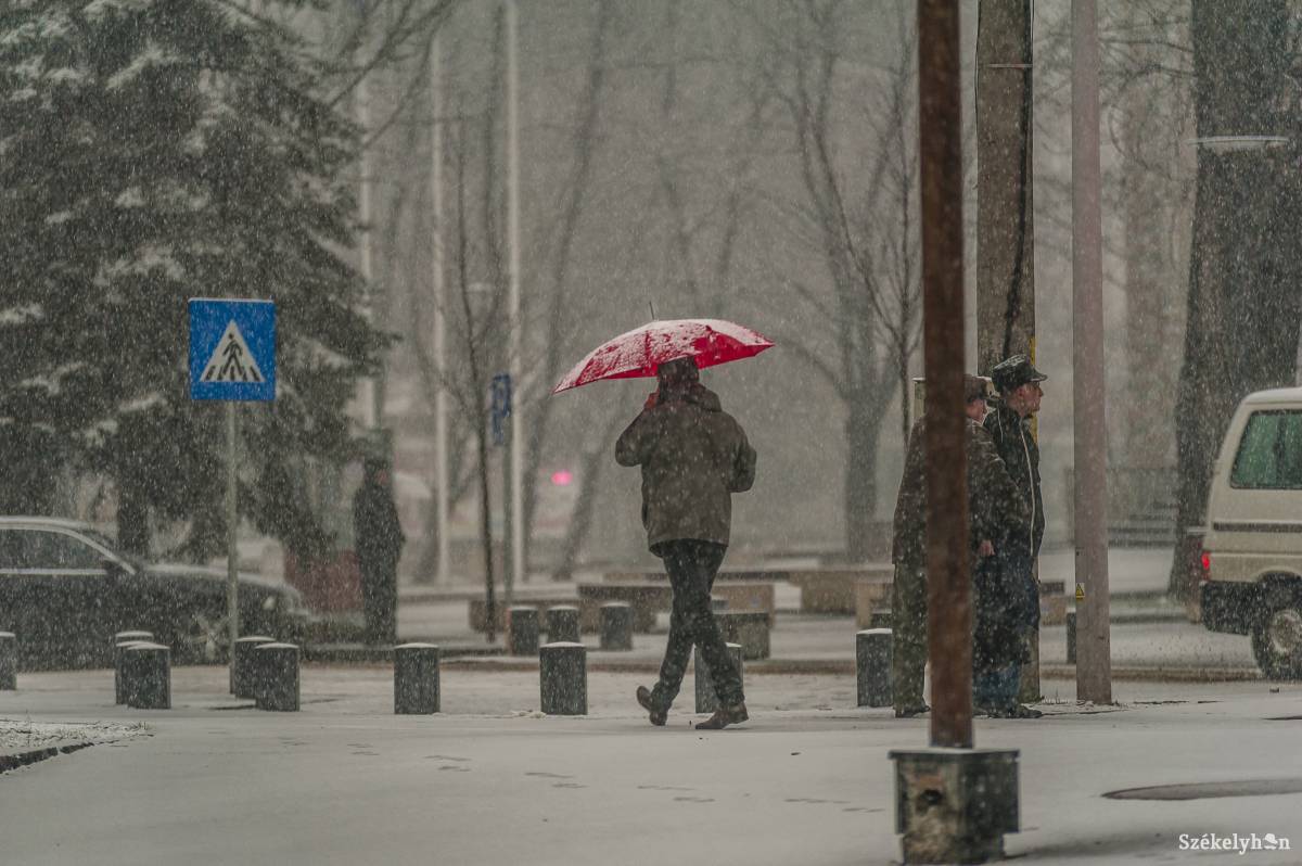 Havazást, havas esőt jósolnak vasárnapra. Archív &bullet;  Fotó: Veres Nándor