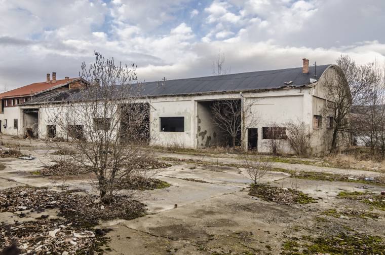 Áram a műanyagból