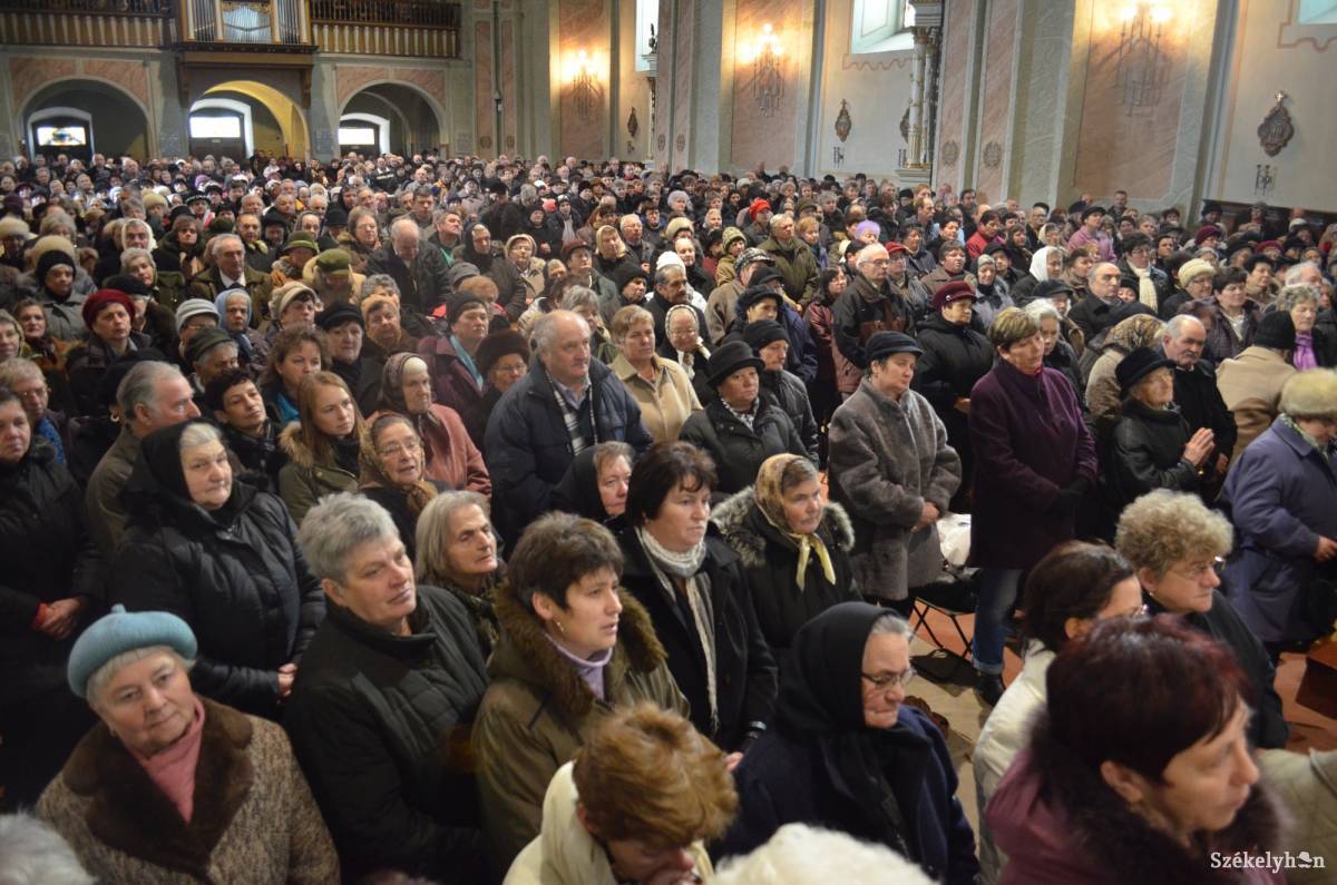 &bullet;  Fotó: Iochom Zsolt