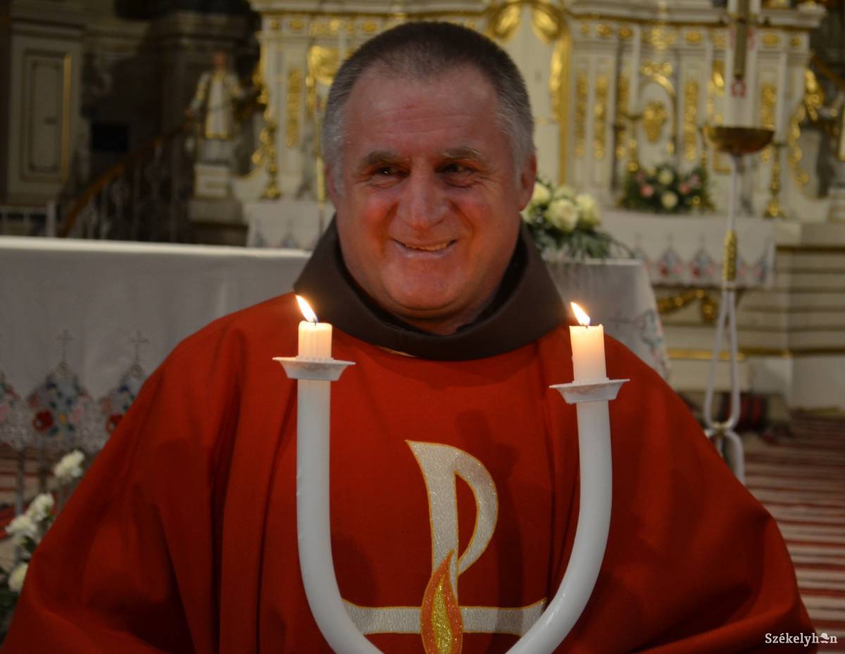 &bullet;  Fotó: Iochom Zsolt