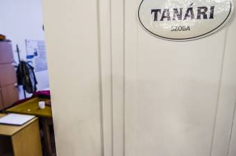 Több mint nyolcezer pedagógust várnak a véglegesítő vizsga szerdai írásbelijére