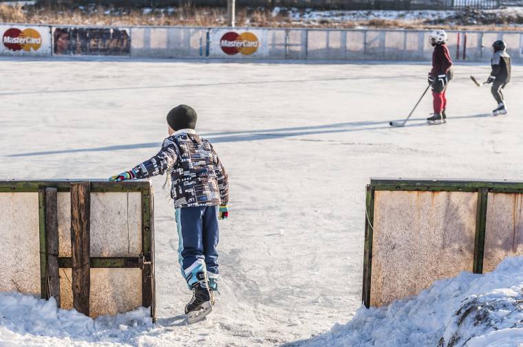 Hódítanak a szabadtéri jégpályák – de nem mindenhol