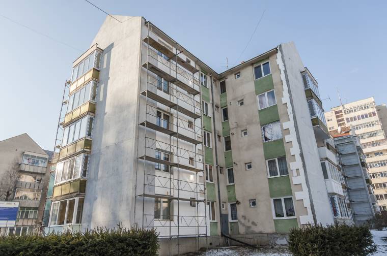 Szigetelés: veszteség itt is, ott is