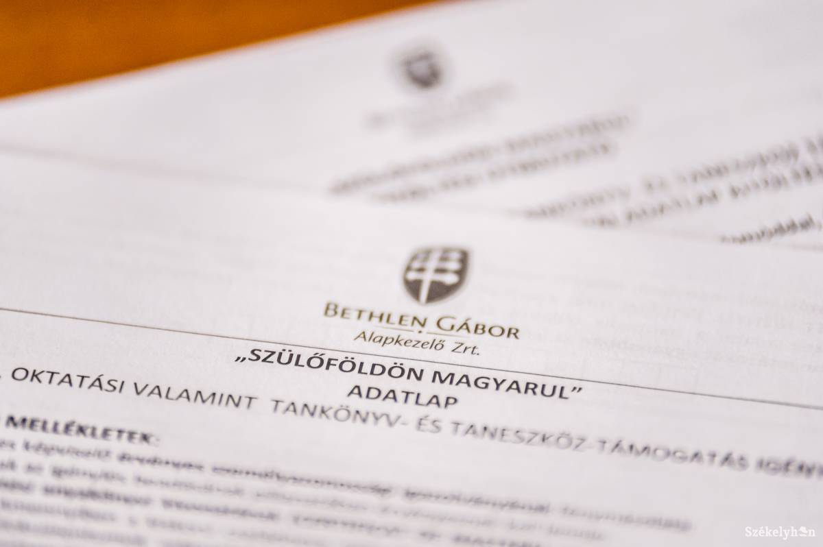 A 2023/2024-es tanévre vonatkozó pályázati év igényléseit kizárólag online lehet benyújtani •  Fotó: Veres Nándor