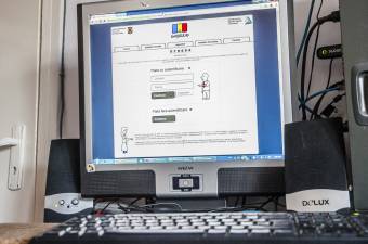 Digitális átállás: hamarosan hozzáférhetnek munkaszerződéseikhez az alkalmazottak az állami platformon