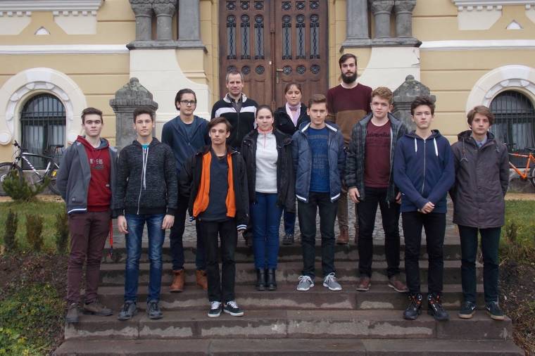Készen állnak a robotépítő verseny kihívásaira
