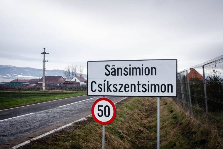 Könyvtárat avatnak a csíkszentsimoni falunapokon