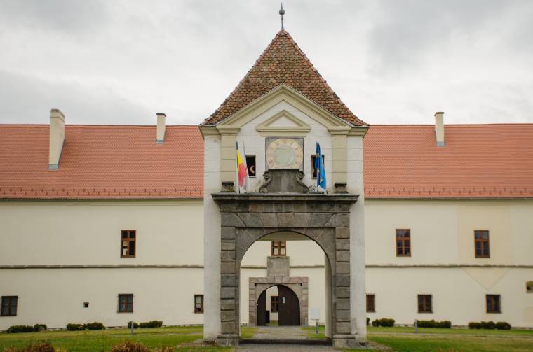 „Koronás emlékeket” vár a csíkszeredai múzeum