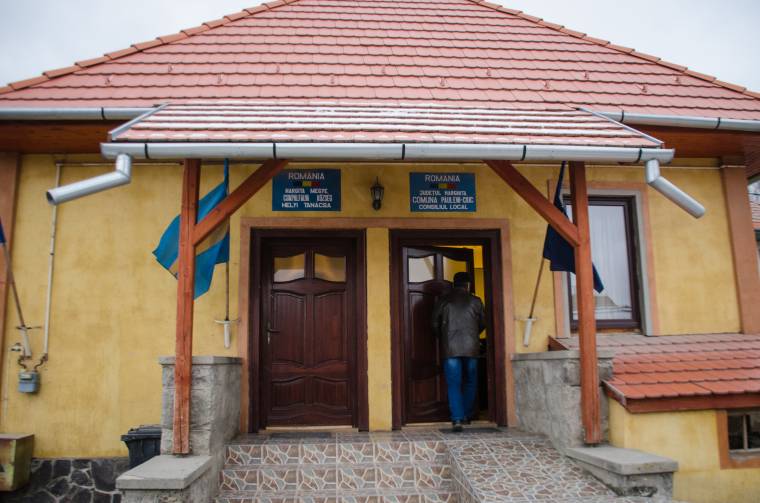 Összeférhetetlenség utáni patthelyzet Csíkpálfalván