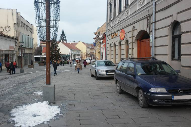 Cseppet sem gyalogosbarát a sétálóutca