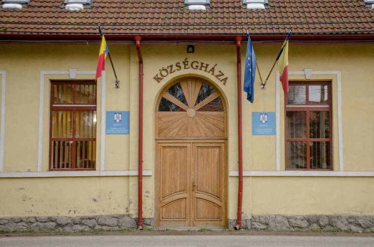 Összeférhetetlenség miatt megszűnik Csíkszentsimon alpolgármesterének mandátuma