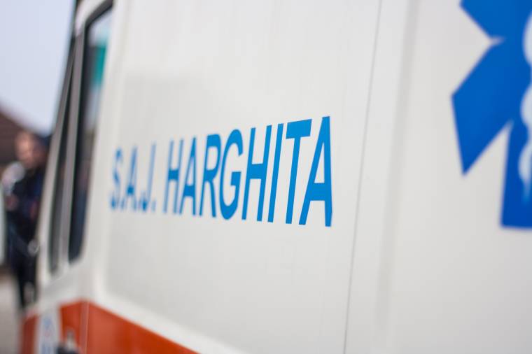 Benzinnel próbált tüzet gyújtani egy kiskorú, súlyosan megsérült