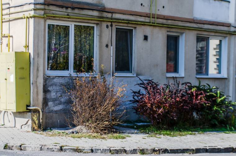 Nincs lehetőség arra, hogy egyénileg hőszigeteljék lakásukat a csíkszeredaiak
