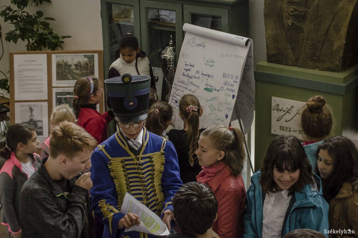 •  Fotó: Pinti Attila