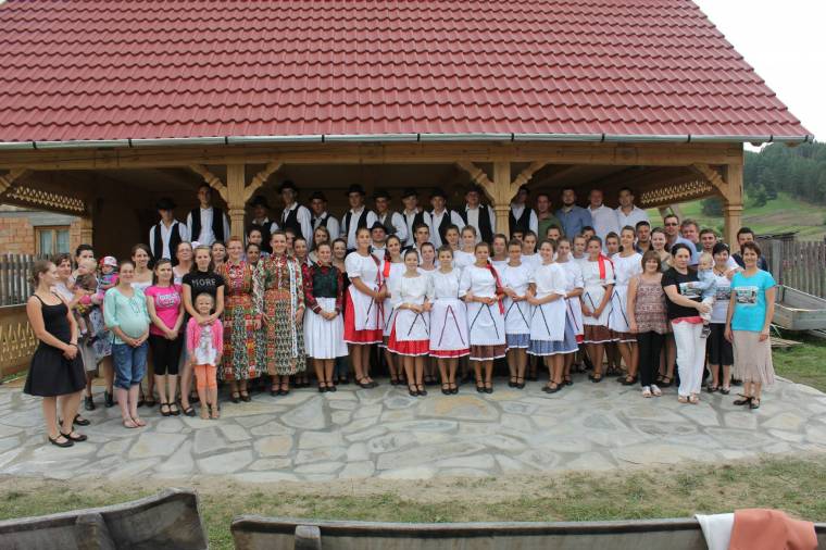 Élő táncházmozgalom van Kászonaltízen