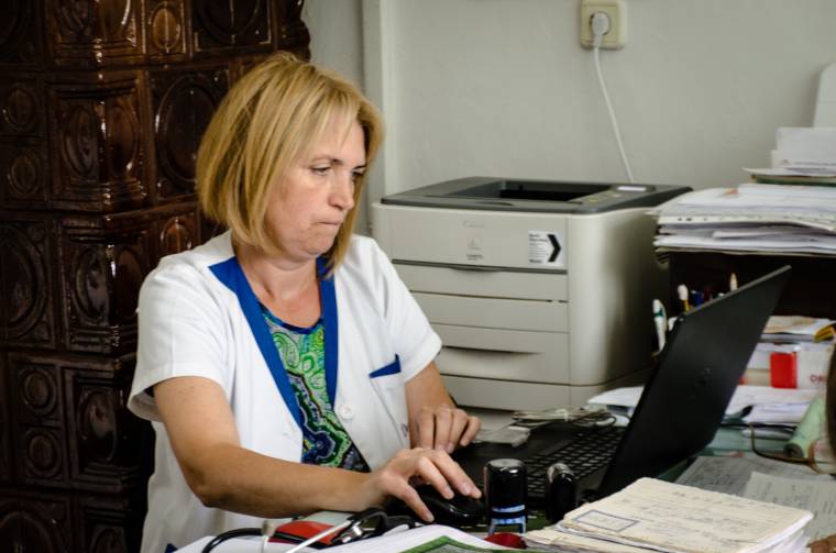 Madéfalvi háziorvos Az év praxisa a Kárpát-medencében díj egyik első helyezettje