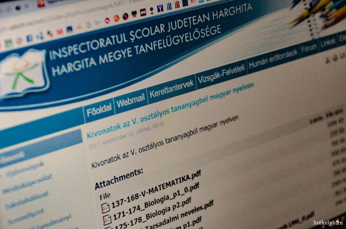 Útmutatók magyarul. A tanfelügyelőség honlapján érhetők el •  Fotó: Gecse Noémi