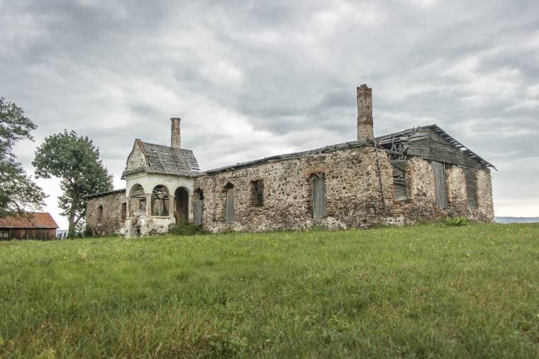 Megmentik az enyészettől a csíkszentimrei Henter-kúriát