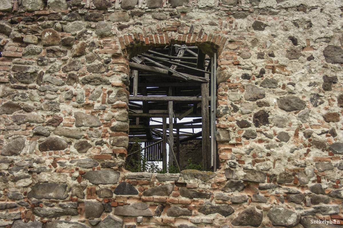 •  Fotó: Pinti Attila