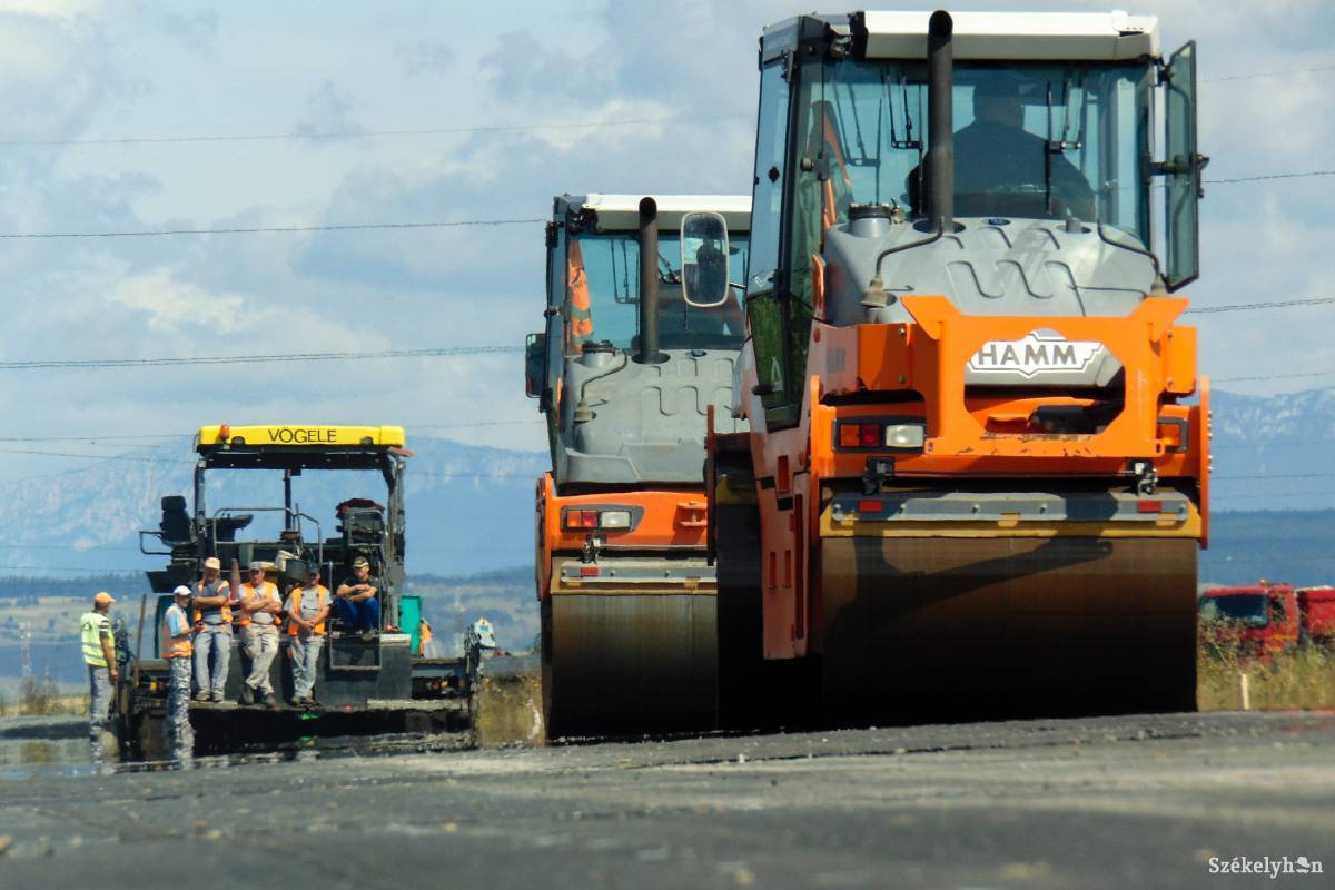 A tervek szerint több úthálózat is megújulhat idén Háromszéken. Illusztráció •  Fotó: Balogh Orsolya