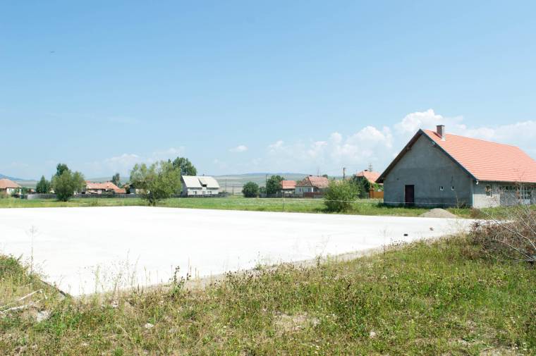 A pénzhiány az oka a lassú előrelépésnek