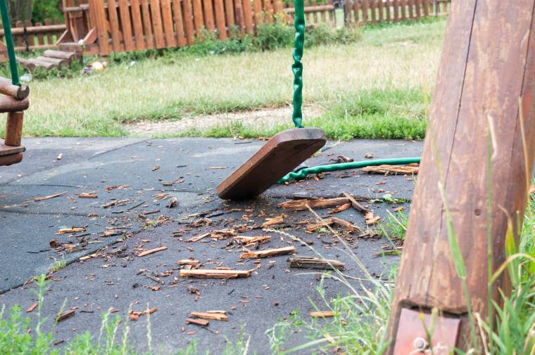 Közel száznegyven köbméter szemét gyűlt össze a rongálásoktól sem mentes városnapok alatt