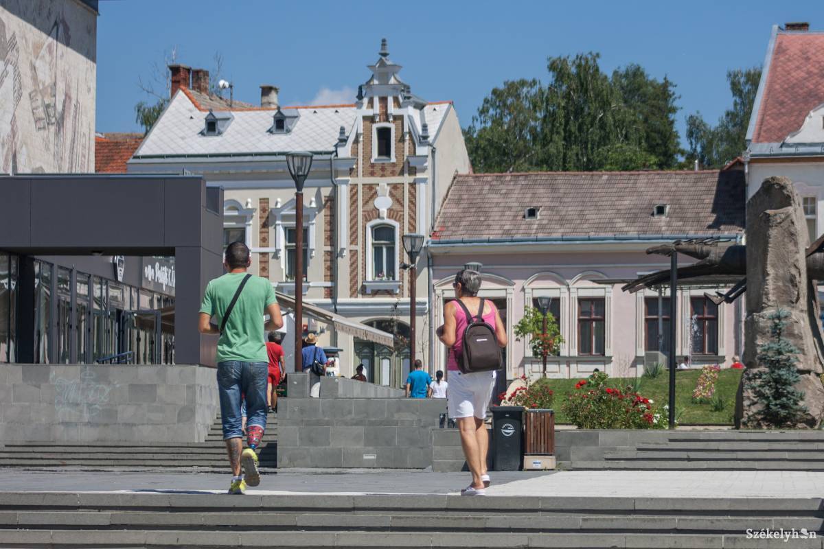 Hétágra fog sütni a nap, eső csak jövő héten várható az előrejelzés szerint •  Fotó: Tamás Attila