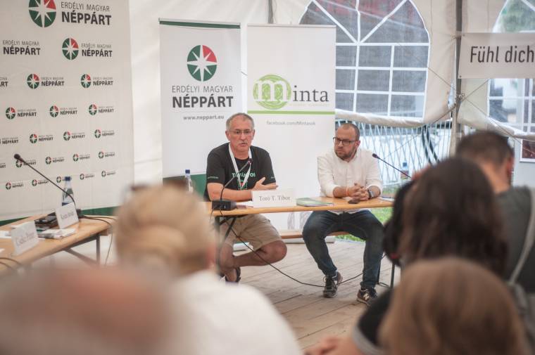 Egy asztalnál az EMNP és az RMDSZ ügyvezetője