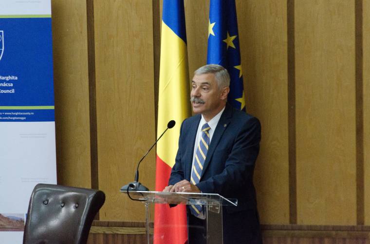 Tamás: a fogyasztóvédelem nem ellenőrizheti a romántudást