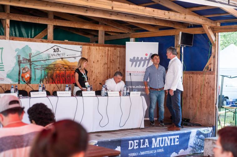 Tusványos – A hónap végéig pályázhatnak a külhoni magyar családi vállalkozások