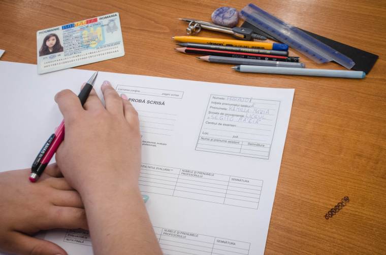 Megmérettetés előtt a romániai vizsgarendszer – megoszlanak a vélemények a rácstesztek tervezett bevezetésének indokoltságáról