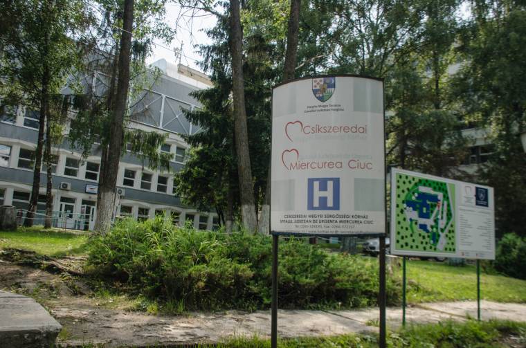 Holtponton a csíkszeredai kórház épületrészének felújítása