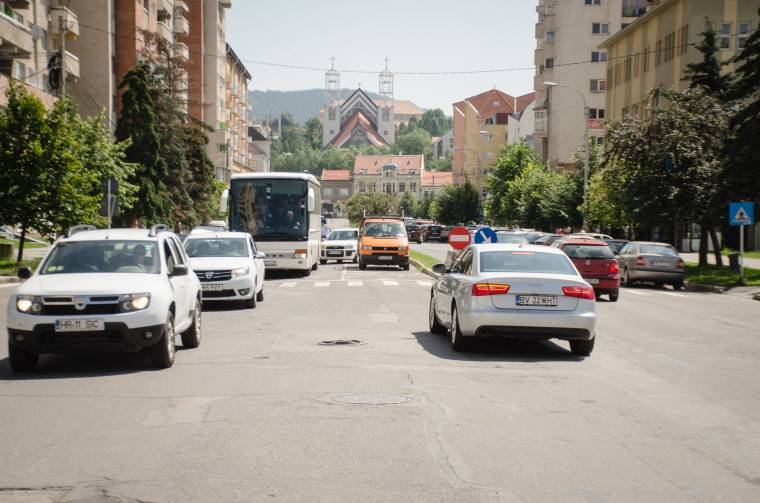 Elektromos buszok, felüljárók, új buszpályaudvar Csíkszeredában