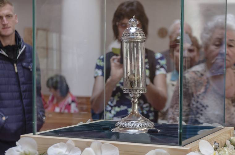 Maros megyébe érkezett a Szent László-ereklye