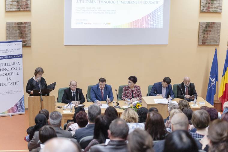 Az iskolanapok konferenciáját megnyitották, a tanügyminiszter látogatása elmaradt