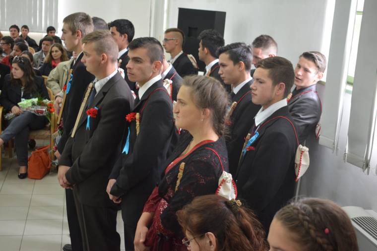 Elballagtak a Szent Anna Speciális Szakközépiskola végzősei